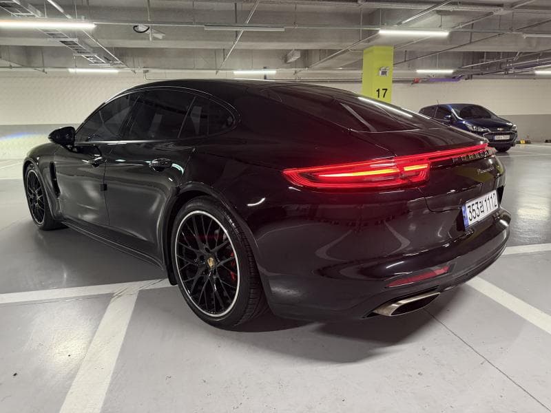 Porsche 파나메라 (971)3.0 4 Стандартен - 4