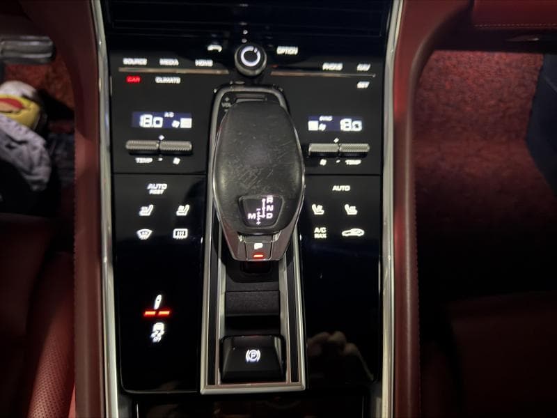 Porsche 파나메라 (971)3.0 4 Стандартен - 14