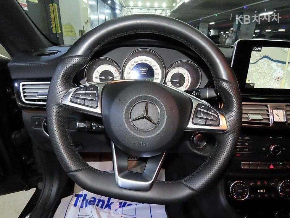 Mercedes-Benz CLS클래스(W218)CLS 250 d 4매틱 AMG Line W218 - 8