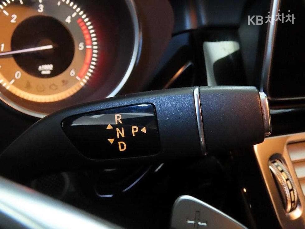 Mercedes-Benz CLS클래스(W218)CLS 250 d 4매틱 AMG Line W218 - 12