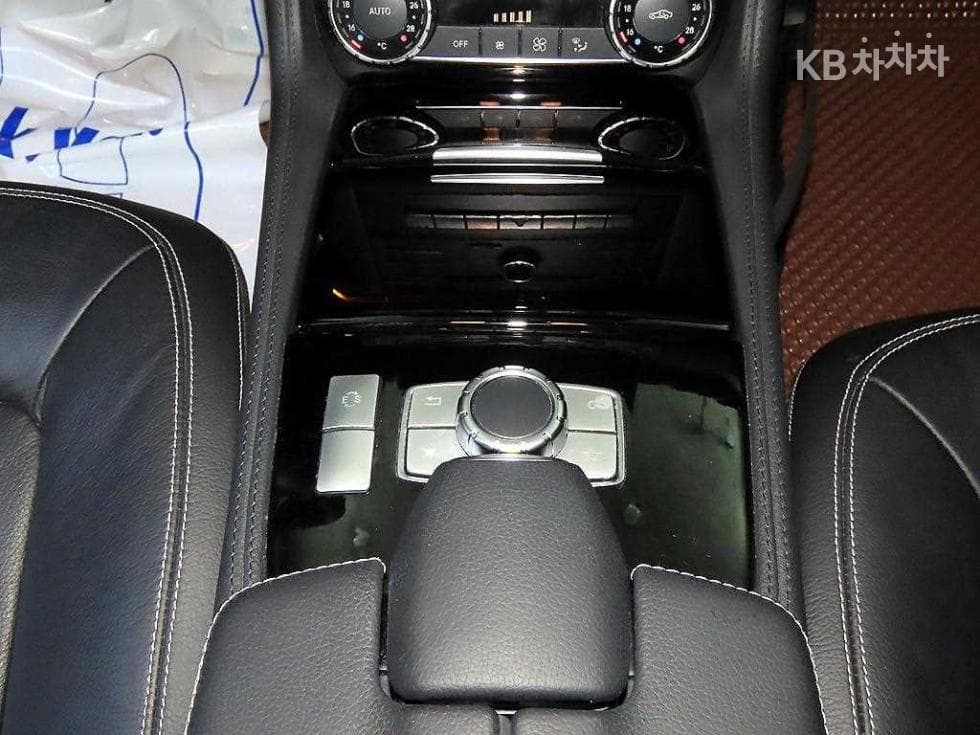 Mercedes-Benz CLS클래스(W218)CLS 250 d 4매틱 AMG Line W218 - 13