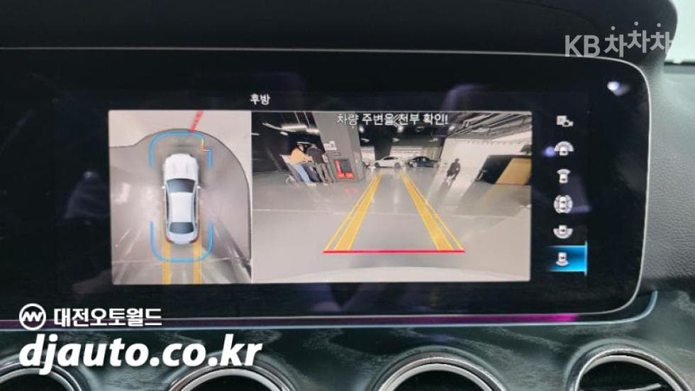 Mercedes-Benz E-Клас (W213)E250 Avantgarde - 13