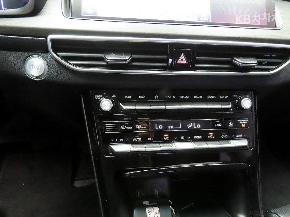 Киа K7 Premiere3.0 GDi Noblesse - 15