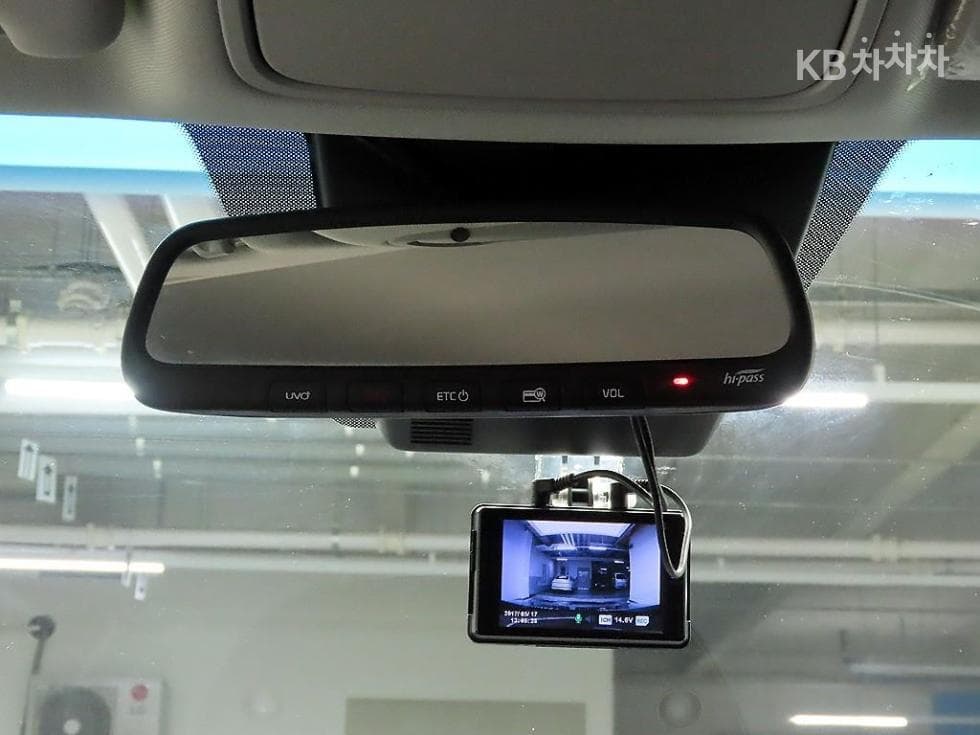 Киа K7 Premiere3.0 GDi Noblesse - 16