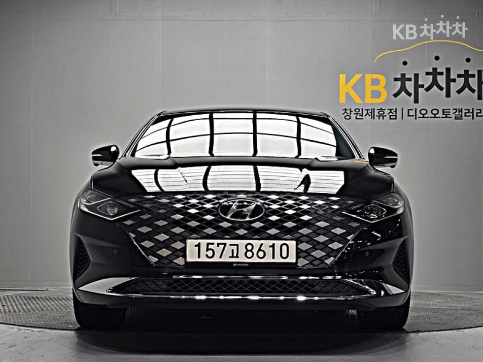 Hyundai The New (facelift) Grandeur (Azera)2.5 Exclusive - 2