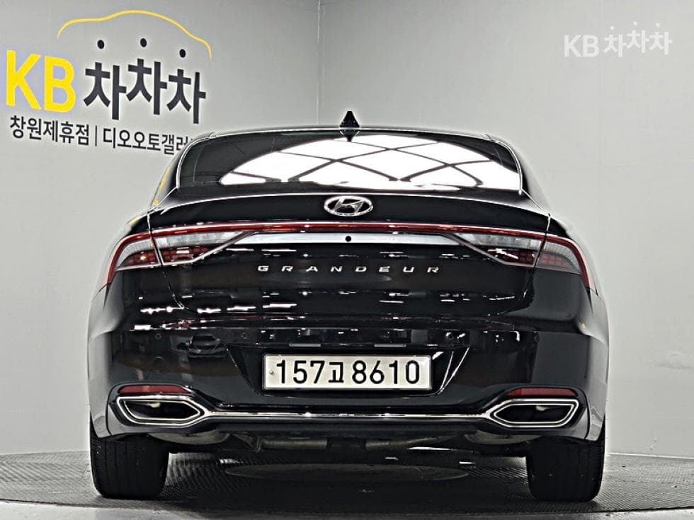 Hyundai The New (facelift) Grandeur (Azera)2.5 Exclusive - 4