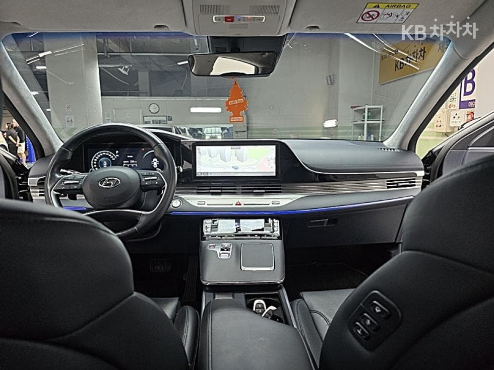 Hyundai The New (facelift) Grandeur (Azera)2.5 Exclusive - 5
