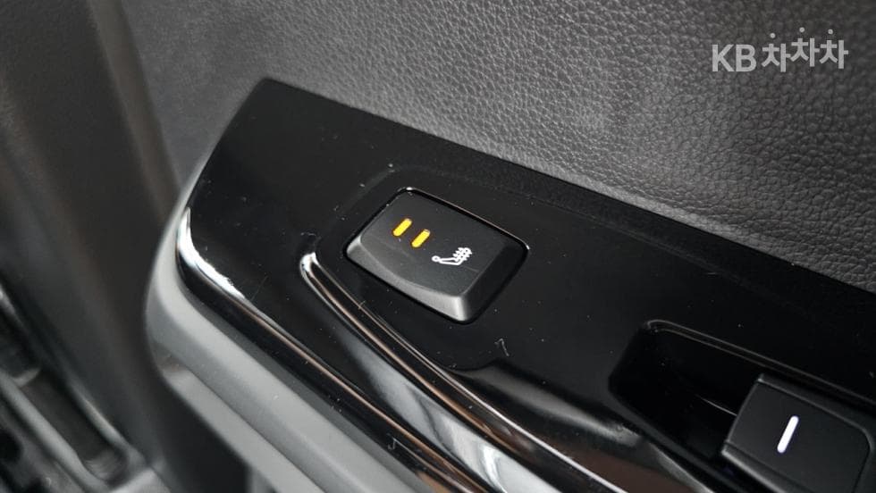 KG Mobility 토레스(J100)1.5 GDI Turbo T7 - 16