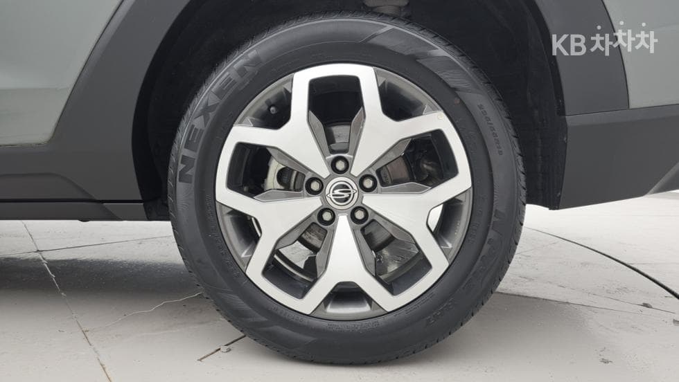 KG Mobility 토레스(J100)1.5 GDI Turbo T7 - 20