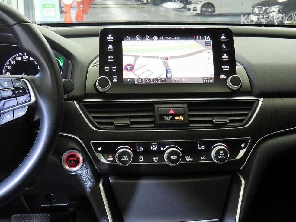 혼다 어코드 10세대Hybrid 2.0 Touring - 11