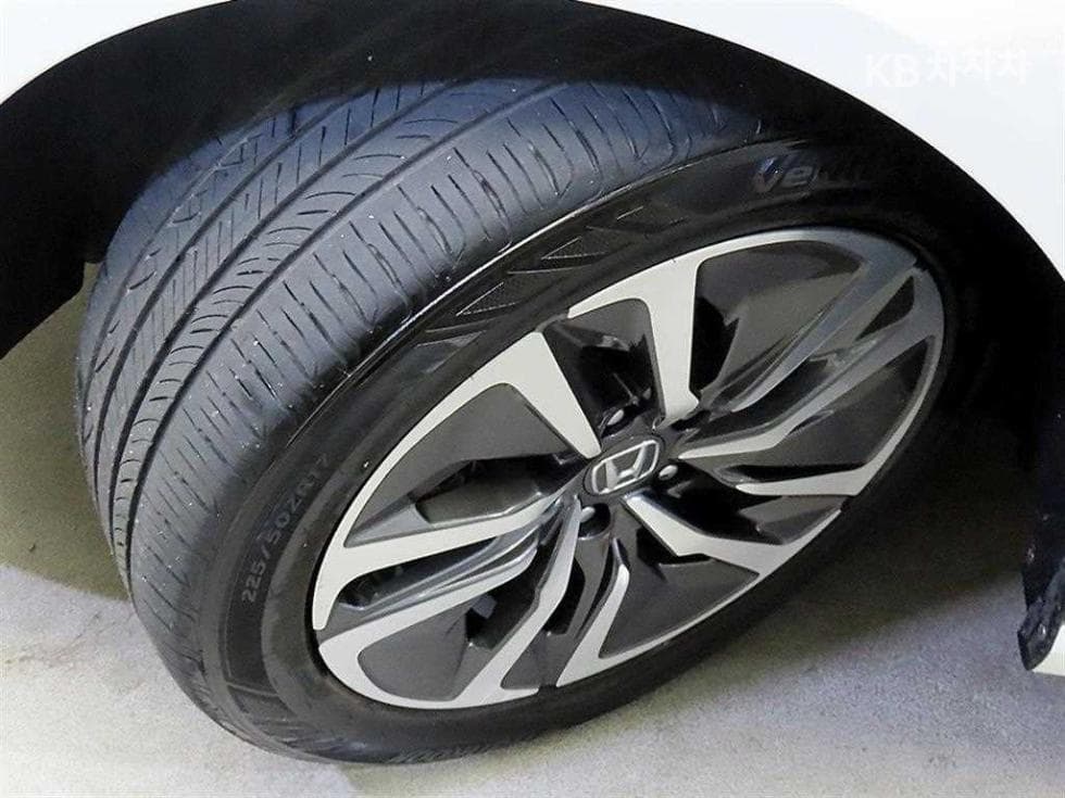 혼다 어코드 10세대Hybrid 2.0 Touring - 20