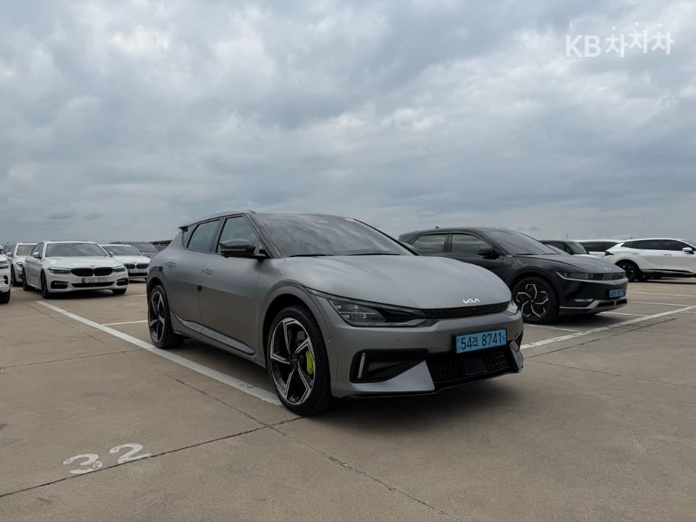 Kia EV6 GT GT - Image 1