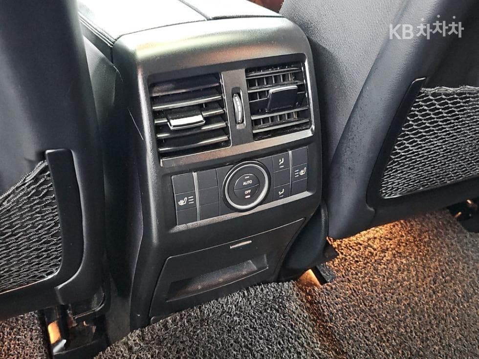 Mercedes-Benz GL클래스GL 400 4매틱 - 13