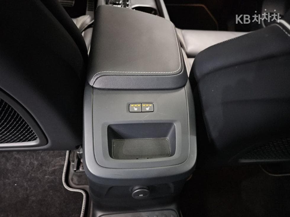 Volvo XC60 Second generationT8 Inscription - 13