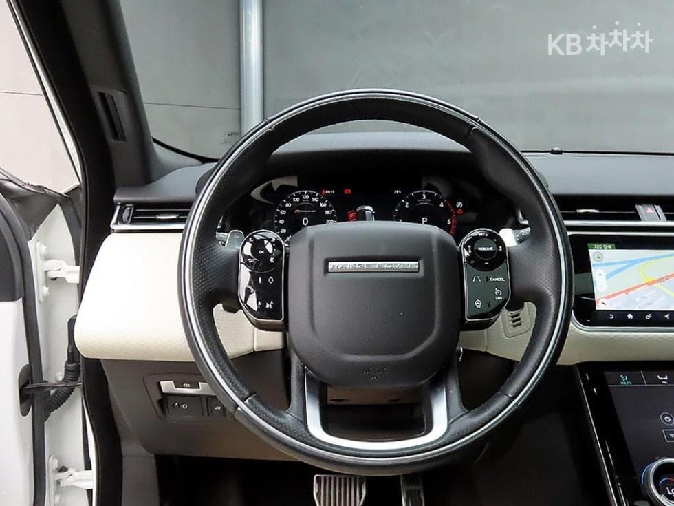 Land Rover Range Rover 벨라2.0 D240 R-Dynamic SE - 9