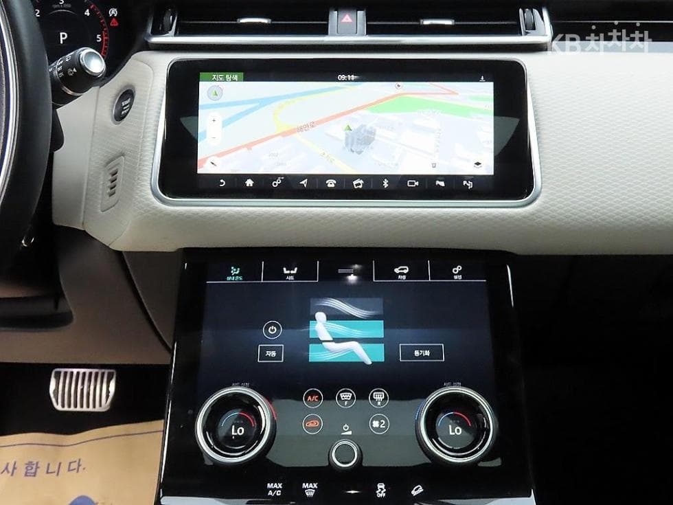 Land Rover Range Rover 벨라2.0 D240 R-Dynamic SE - 13