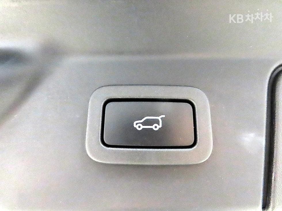 Land Rover Range Rover 벨라2.0 D240 R-Dynamic SE - 18