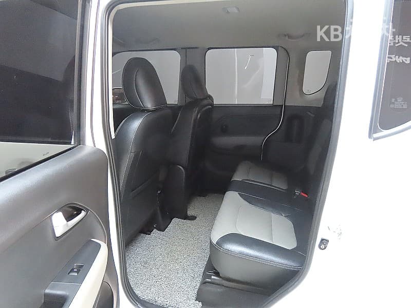 Kia The New (facelift) Ray (van)1.0 Gasoline Prestige - 11