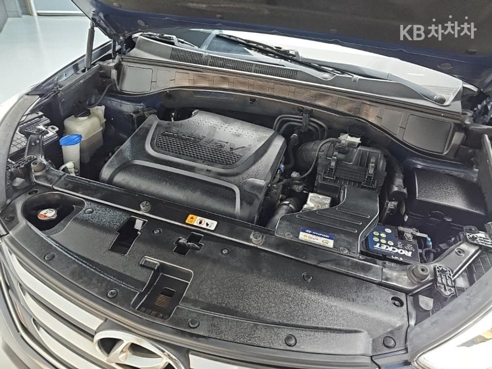 Хюндай Санта Фе DMХонда R-двигател 2.0 дизел 2WD PREMIUM Стандартен - 5