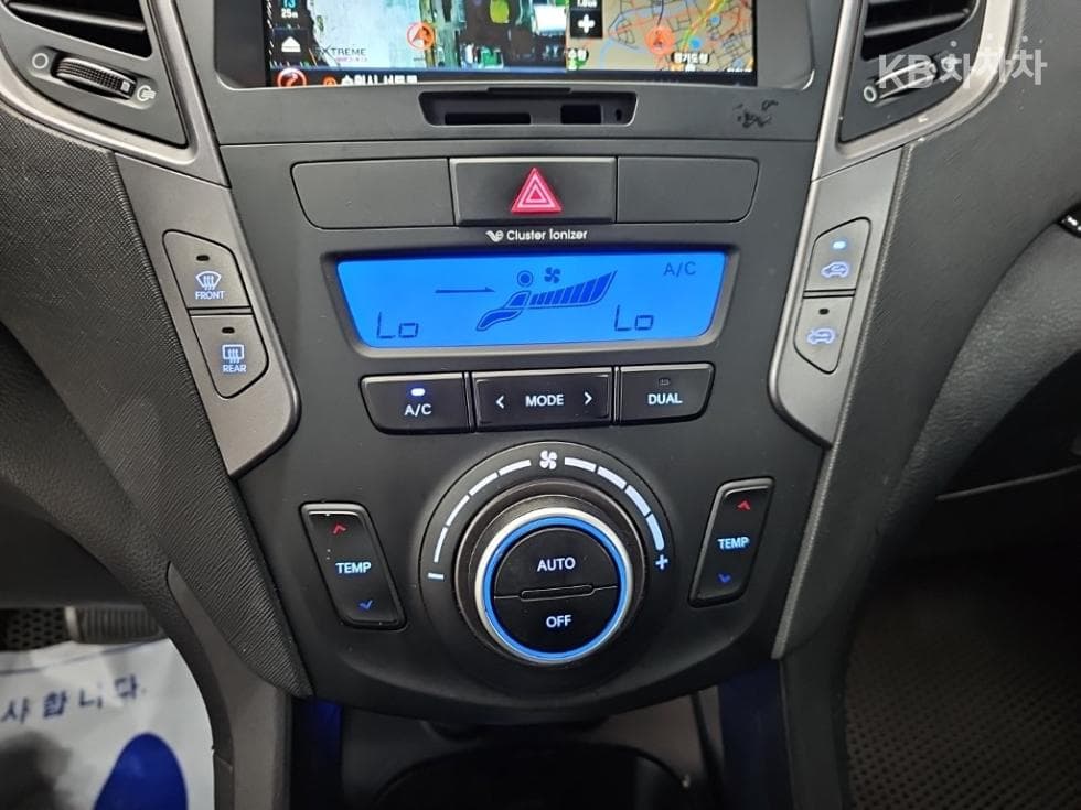 Хюндай Санта Фе DMХонда R-двигател 2.0 дизел 2WD PREMIUM Стандартен - 10