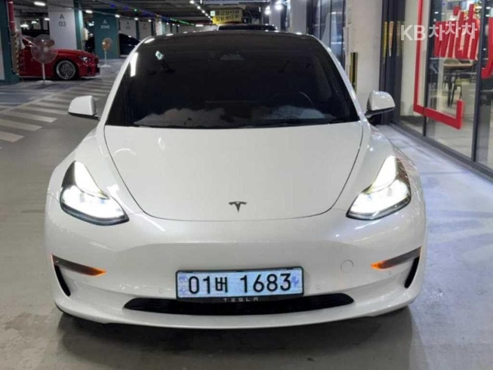 테슬라 Model 3 Highland RWD - Image 1