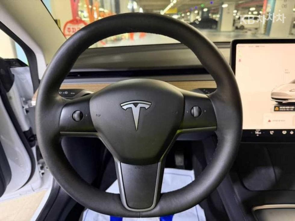 테슬라 Model 3 HighlandRWD - 8