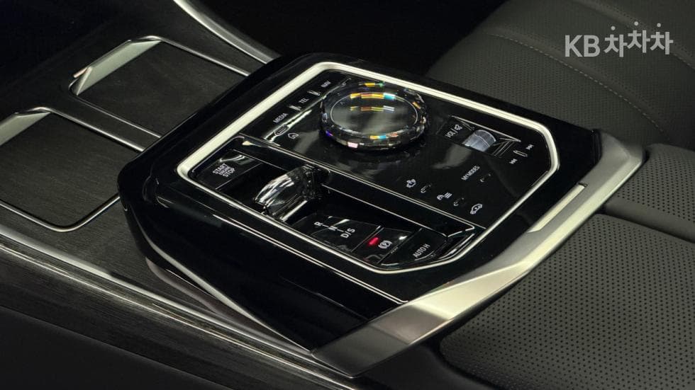 BMW 7시리즈(G70)750e xDrive M Sport Package - 9
