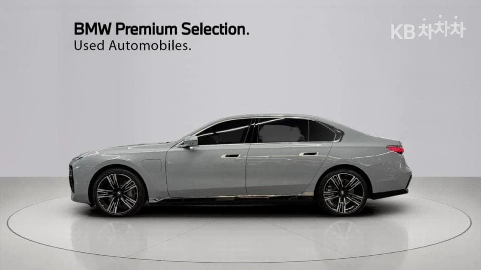 BMW 7시리즈(G70)750e xDrive M Sport Package - 13