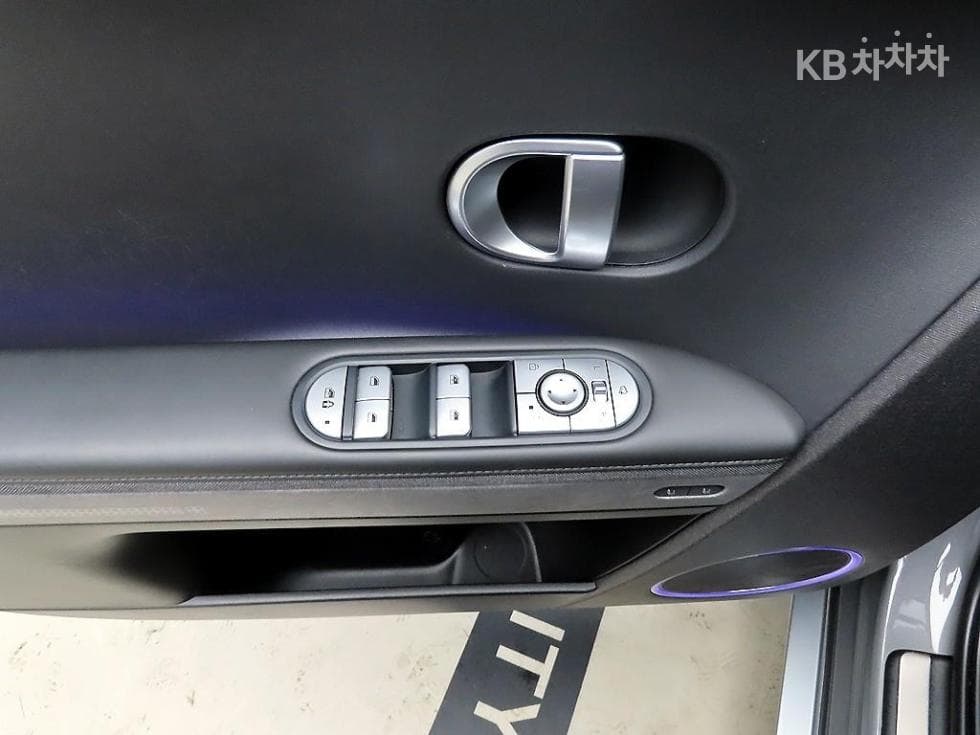 Хюндай IONIQ 5Long Range AWD Exclusive - 11