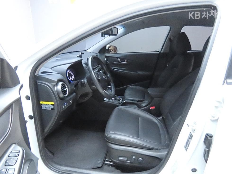 Hyundai Kona1.6 Turbo Modern 아트 - 10