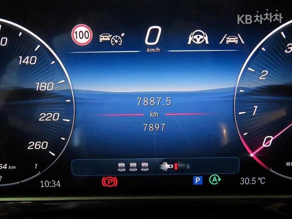 Mercedes-Benz E-클래스 (W214)E300 4MATIC AMG Line - 9