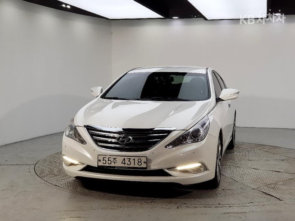Hyundai Sonata 더 브릴리언트 CVVL 어트랙션 - Image 1