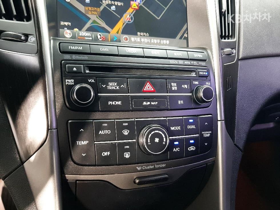 Hyundai Sonata 더 브릴리언트CVVL 어트랙션 - 12