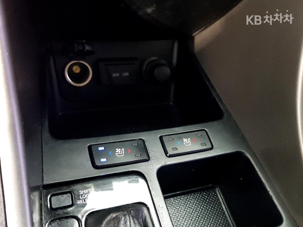 Hyundai Sonata 더 브릴리언트CVVL 어트랙션 - 14