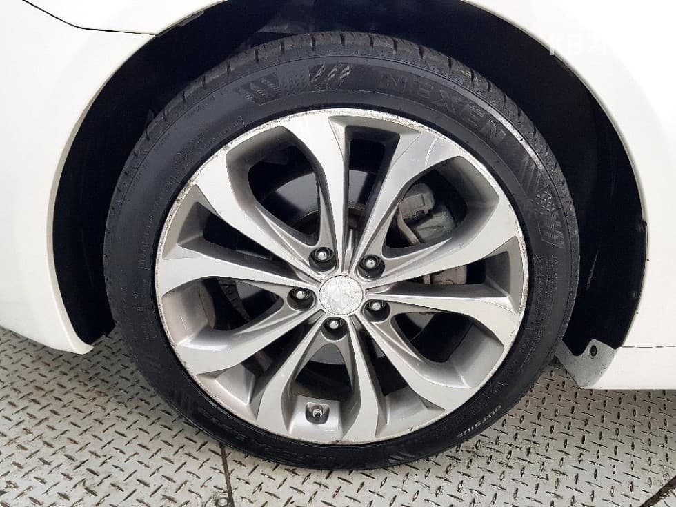 Hyundai Sonata 더 브릴리언트CVVL 어트랙션 - 20