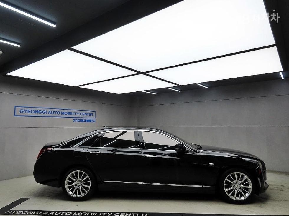 캐딜락 CT63.6 Premium AWD - 2