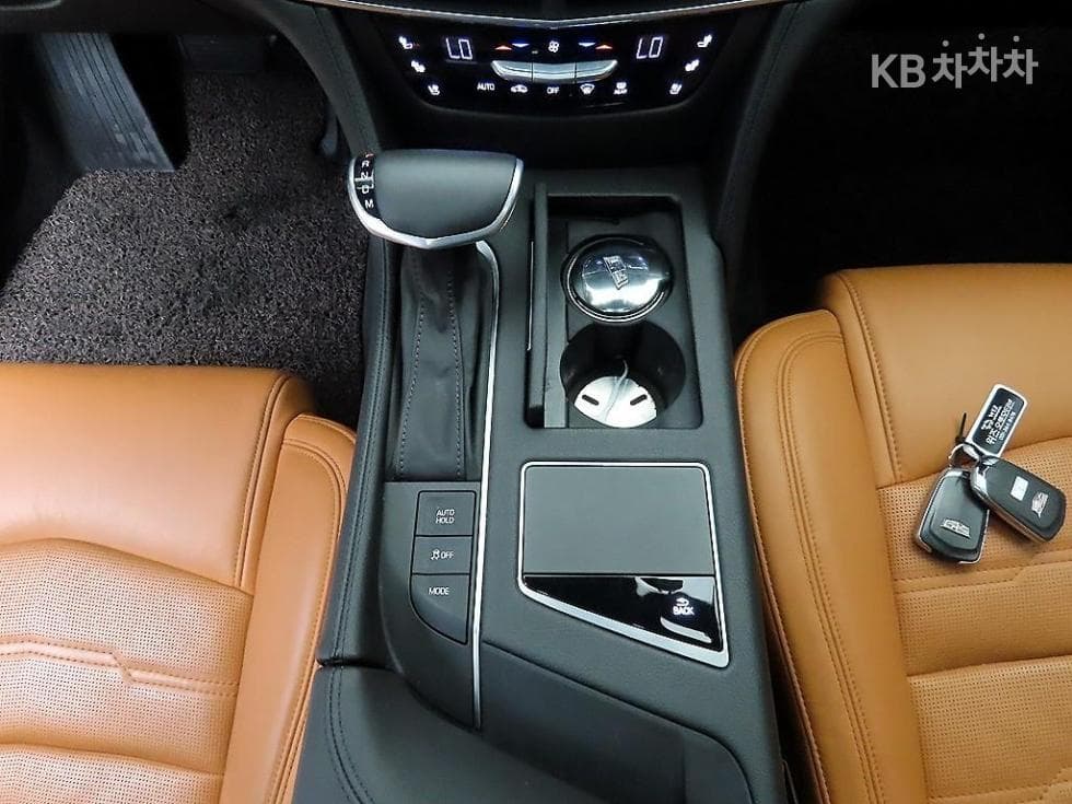 캐딜락 CT63.6 Premium AWD - 10