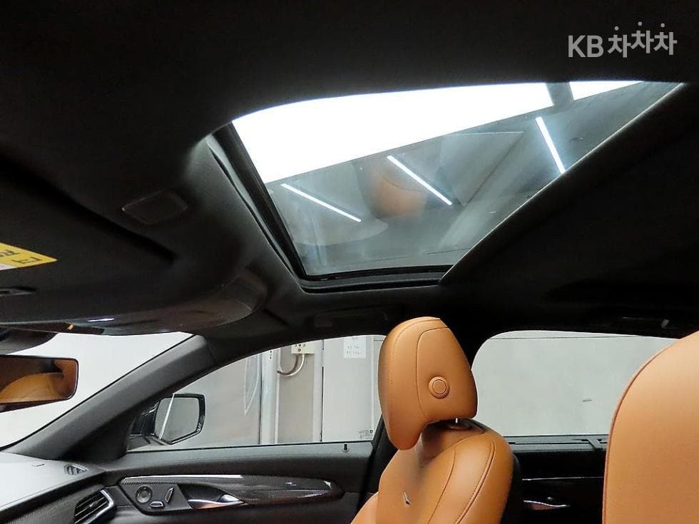캐딜락 CT63.6 Premium AWD - 17