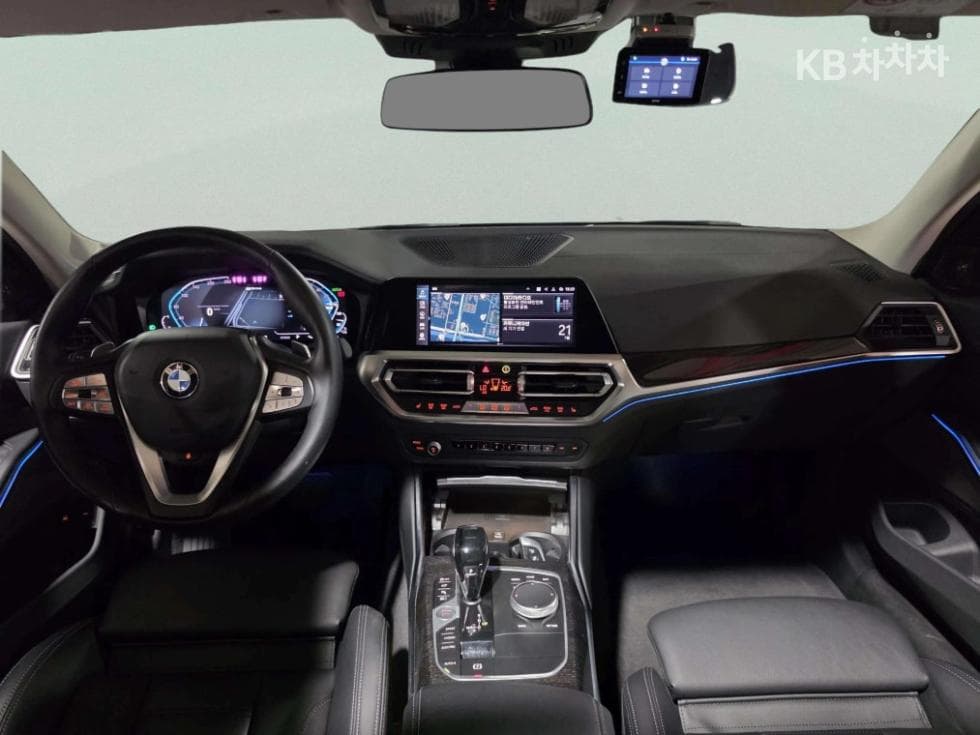 BMW 3 Series (G20)330e Luxury - 7