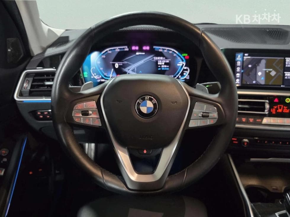 BMW 3 Series (G20)330e Luxury - 14