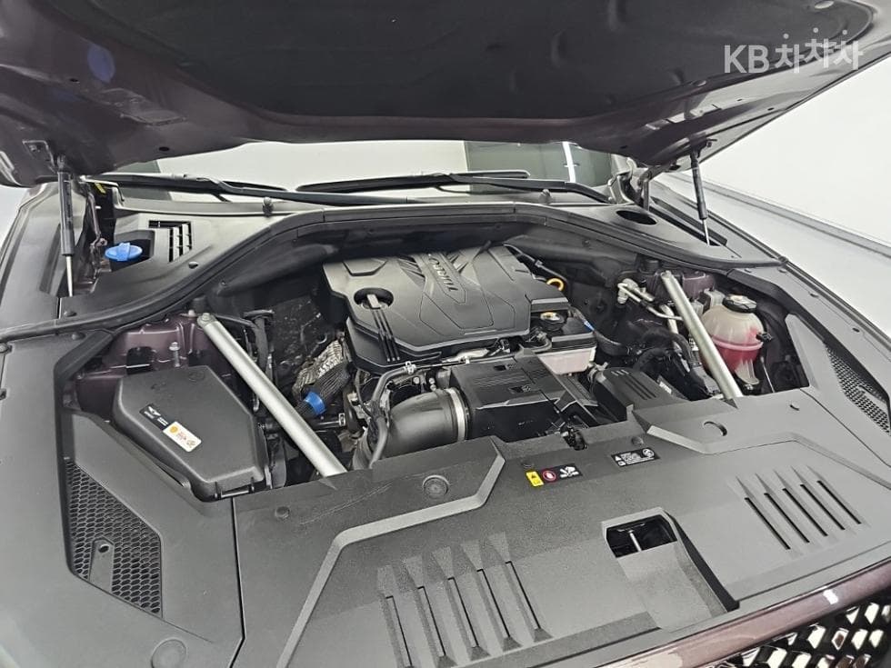 Дженезис GV70Бензин 2.5T AWD - 5