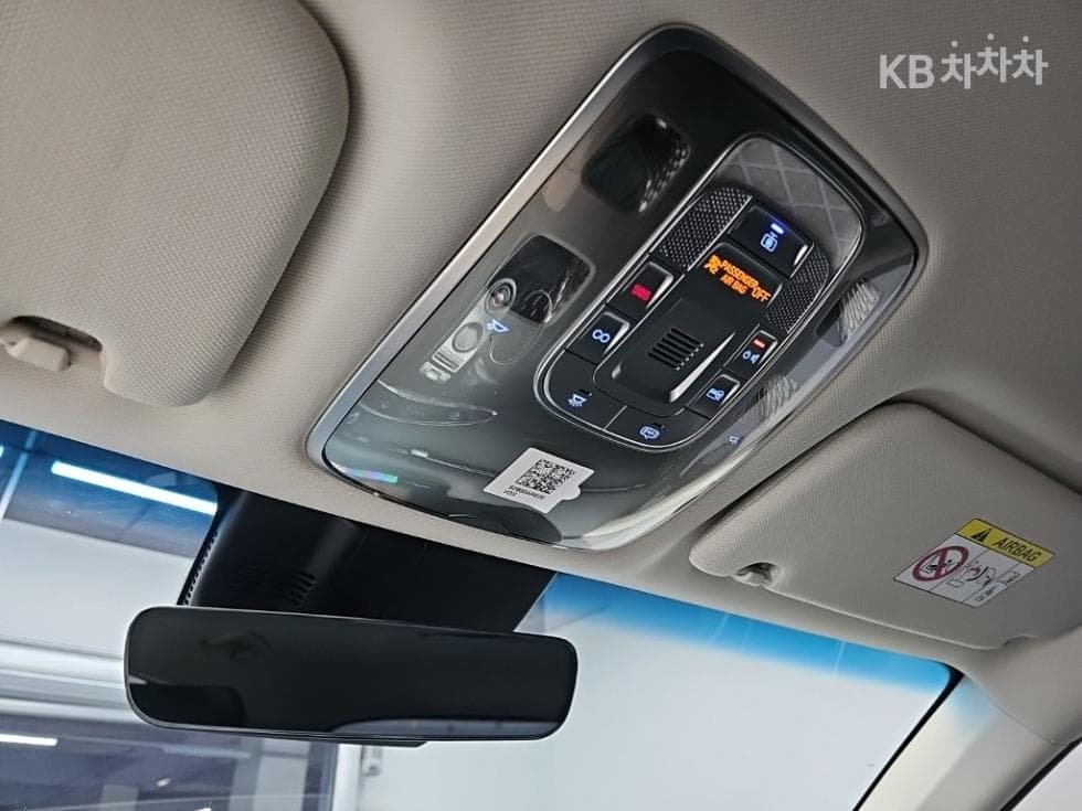 Дженезис GV70Бензин 2.5T AWD - 16