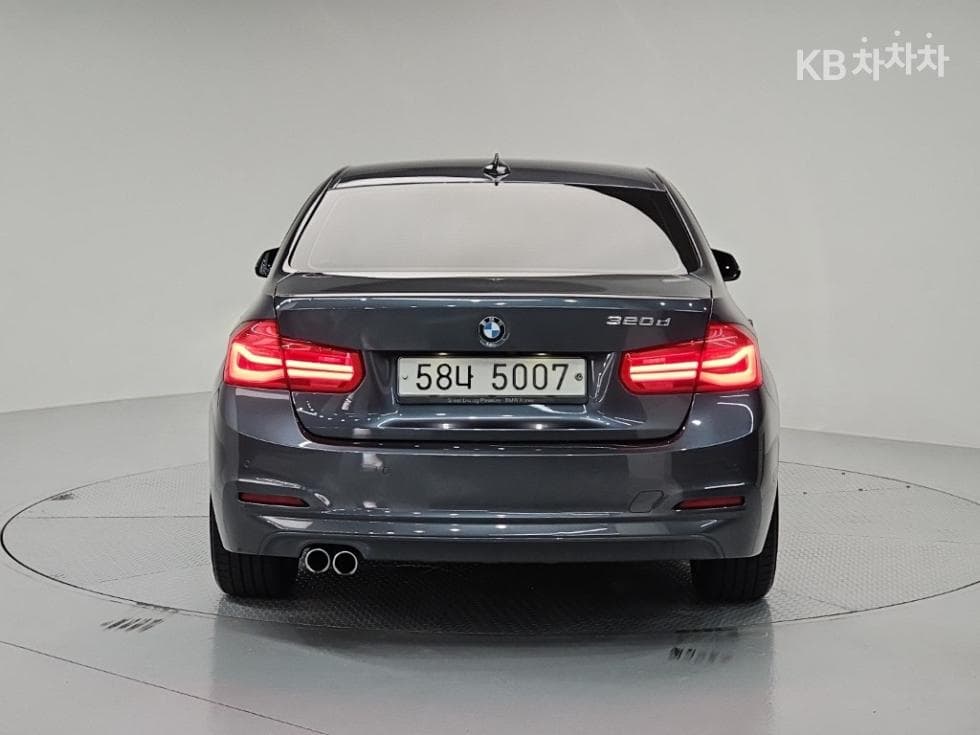 BMW Нов3 Серия320d F30 - 3