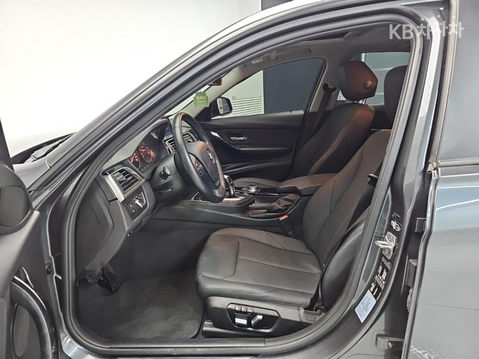 BMW Нов3 Серия320d F30 - 11