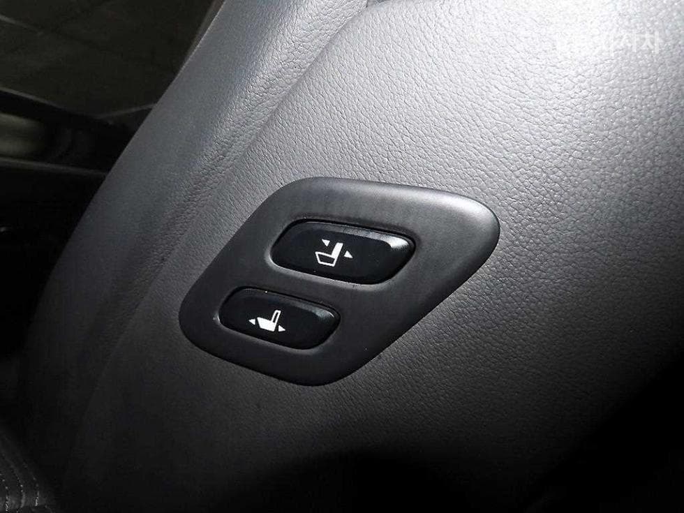 Дженезис G803.3 GDI AWD Премиум Люкс - 16