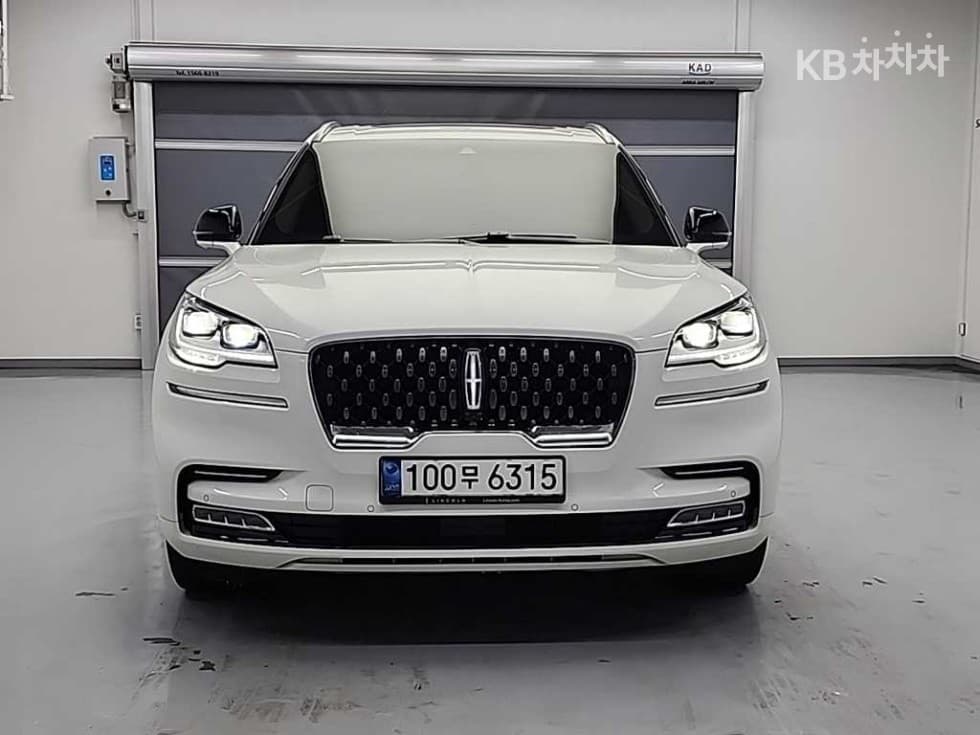 링컨 에비에이터 Второ поколение(U611)3.0 PHEV Grand Touring - 2