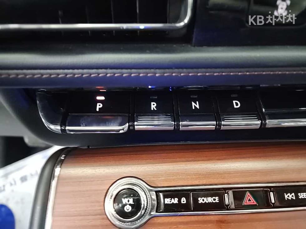 링컨 에비에이터 Второ поколение(U611)3.0 PHEV Grand Touring - 8