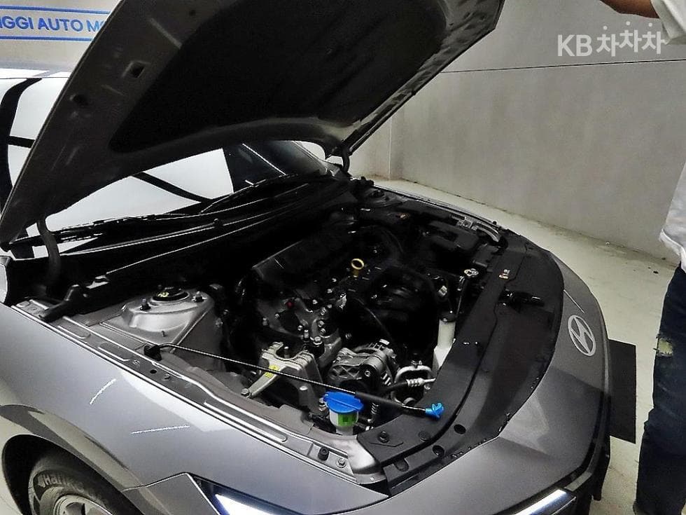 Хюндай The New (фейслифт) Avante (Elantra) (CN7)1.6 Бензин Смарт - 19