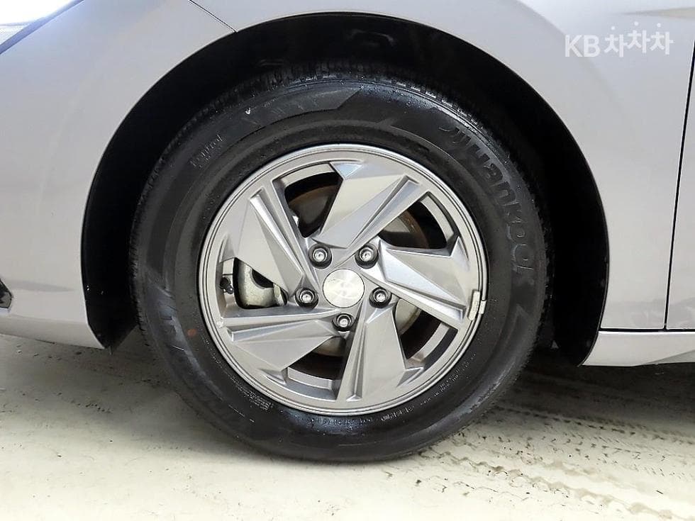 Хюндай The New (фейслифт) Avante (Elantra) (CN7)1.6 Бензин Смарт - 20