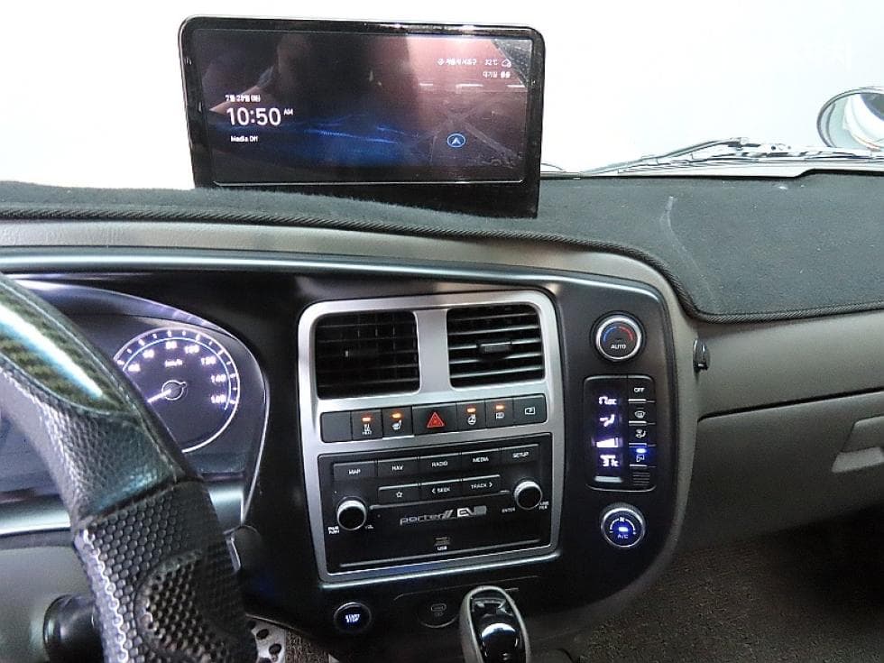 Hyundai Porter 2 일렉트릭Super Cab Extra Long Smart Special (special feature/edition) - 17